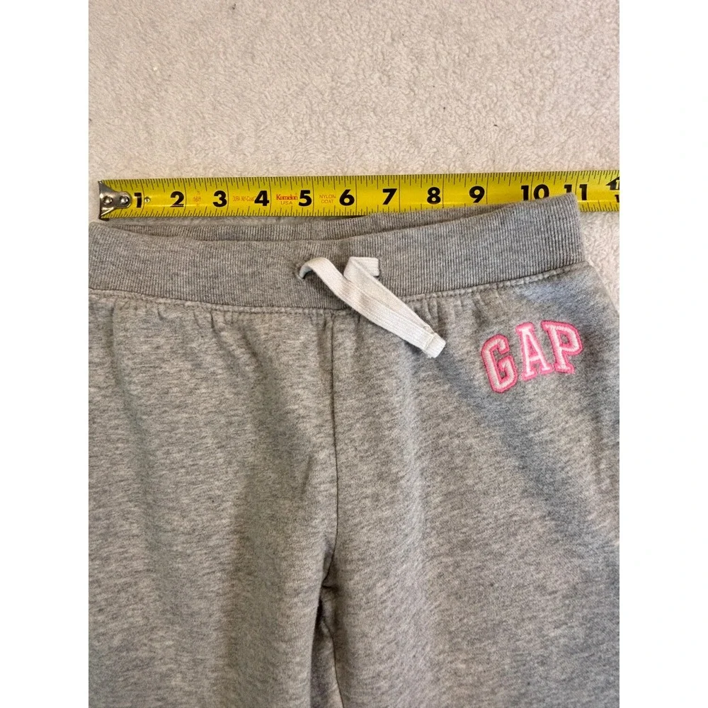 Gap‎ Kids Girls Gray Logo Fleece Joggers Sweatpants Size M 8 Pink Logo